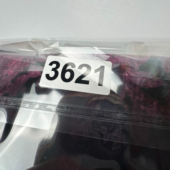 J Jill Top Womens Extra Large Purple Paisley Velvet V Neck Festive Party Holiday - Picture 11 of 11